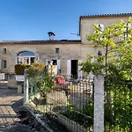 Bed & Breakfast D'hotes La Roseraie 3*