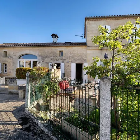 Bed & Breakfast D'hotes La Roseraie Saint-Émilion