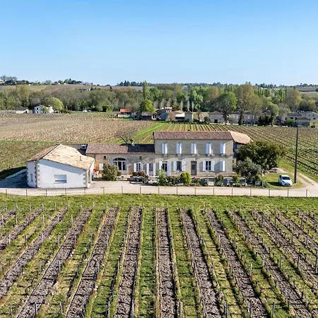 D'hotes La Roseraie Bed & Breakfast Saint-Émilion
