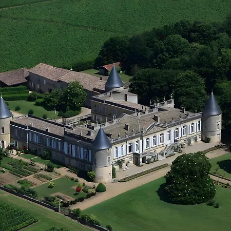 D'hotes La Roseraie Bed & Breakfast