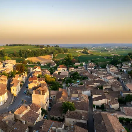 Bed & Breakfast D'hotes La Roseraie 3*