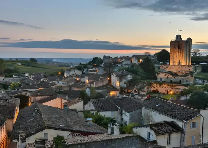 D'hotes La Roseraie فندق مبيت وإفطار