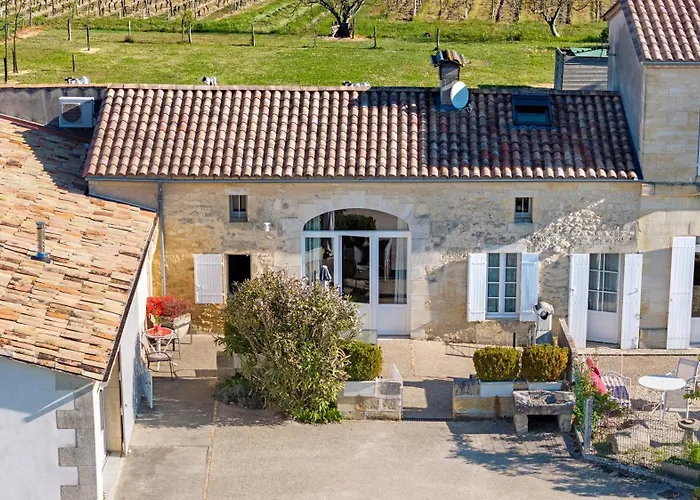Bed & Breakfast D'hotes La Roseraie Saint-Émilion